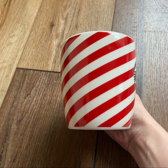 Starbucks Red and White Candy Cane 12 Ounce Mug - Picture 4 of 8